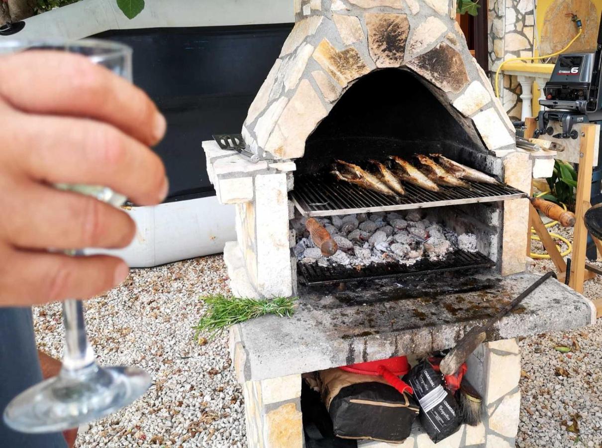 Apartmani Znidaric Vir Εξωτερικό φωτογραφία